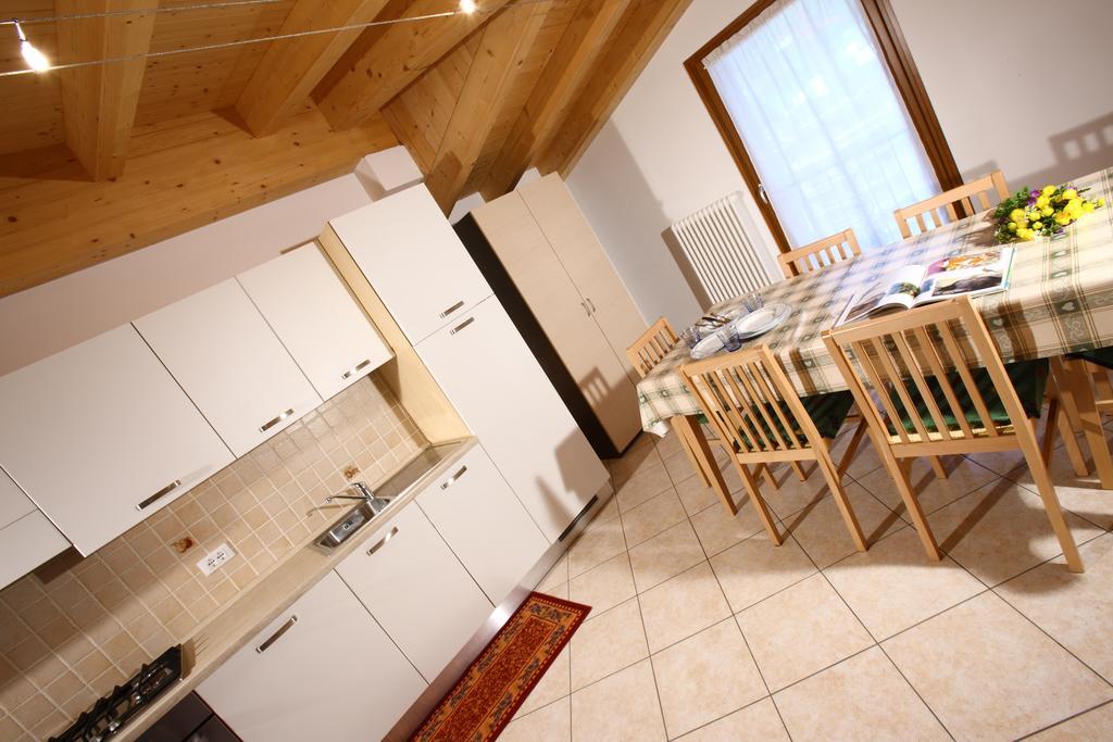 Residence Cime D'Oro Andalo Buitenkant foto